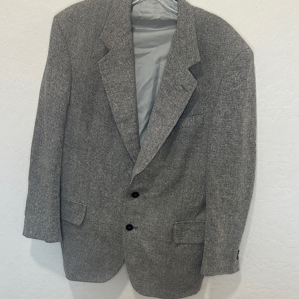 John weitz Men's Gray Two-Button‎ suit Blazer size 40S 100% silk coat formal